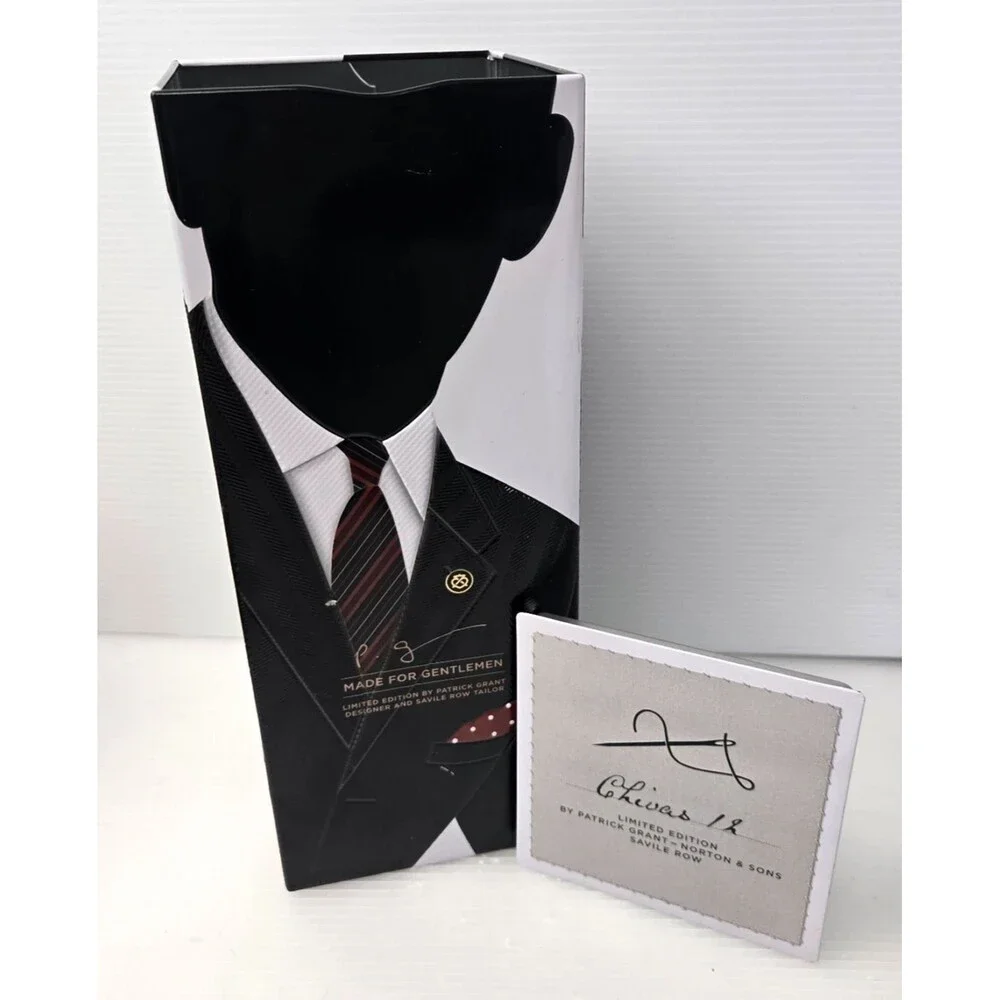 Chivas Regal Blended Scotch Whisky Made for Gentlemen Ltd Edition Tin Empty 2013